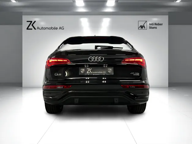 Audi Q5 Sportback 40 TDI S-Line 204PS Blackedition quattro S-tronic / 360° Kamera / Panoramadach / Head-Up / Keyless / B&O Sound /