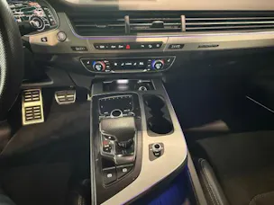 Audi Q7 50 TDI quattro