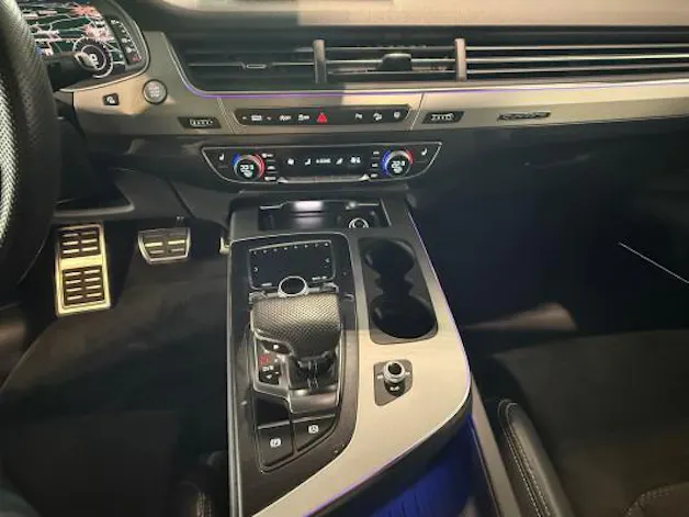 Audi Q7 50 TDI quattro