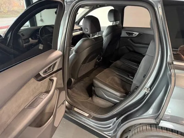 Audi Q7 50 TDI quattro