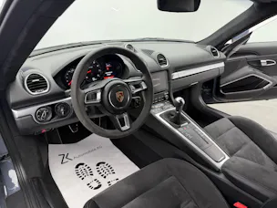 PORSCHE 718 Cayman GTS Graphitblau 2.5 [ Handgeschaltet ] [ Carbon Heckspoiler DTC Gutachten ]