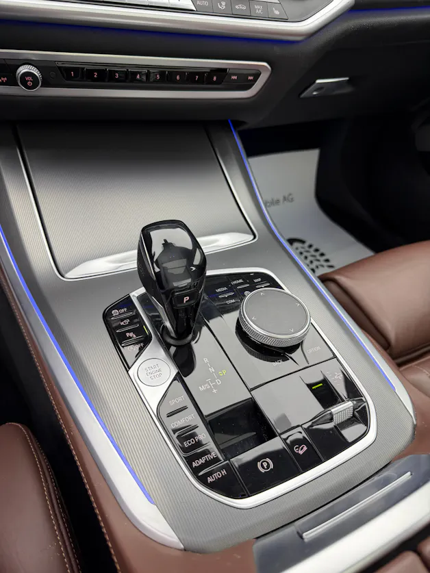 BMW X5 xDrive 30d 265PS M-Sport ARKTIKGRAY* Steptronic | Panoramadach | Head-Up-Display | 360° Kamera | H/K Sound | Komfortzugang |