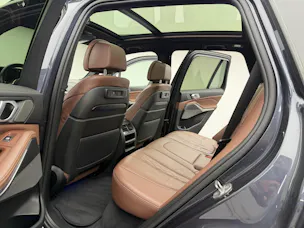 BMW X5 xDrive 30d 265PS M-Sport ARKTIKGRAY* Steptronic | Panoramadach | Head-Up-Display | 360° Kamera | H/K Sound | Komfortzugang |