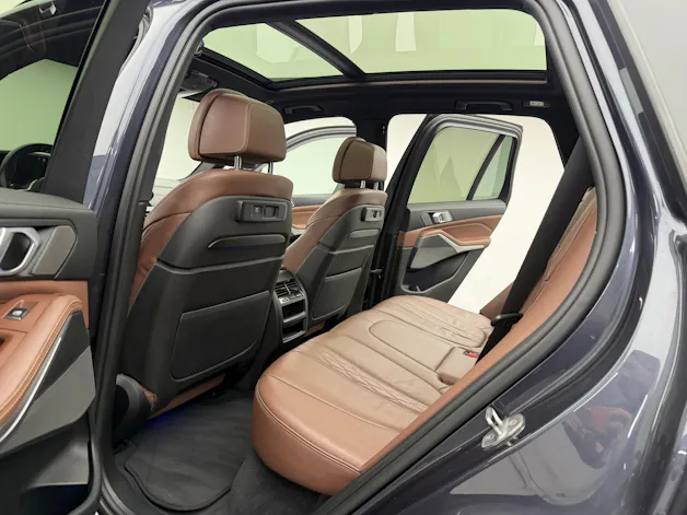 BMW X5 xDrive 30d 265PS M-Sport ARKTIKGRAY* Steptronic | Panoramadach | Head-Up-Display | 360° Kamera | H/K Sound | Komfortzugang |