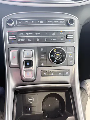 Hyundai Santa Fe 1.6 PHEV Ver.4WD
