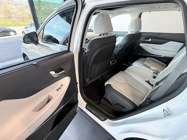 Hyundai Santa Fe 1.6 PHEV Ver.4WD
