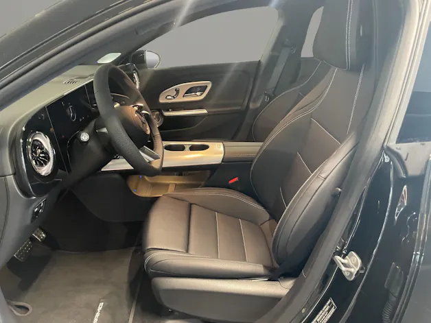Mercedes-Benz CLA 220 8G-DCT 4Matic