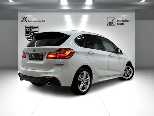 BMW 220d xDrive Active Tourer 190PS M-Sport Steptronic | RF-Kamera | Head-Up-Display | Komfortzugang | Leder | Driving Assistant |