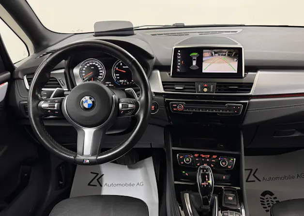 BMW 220d xDrive Active Tourer 190PS M-Sport Steptronic | RF-Kamera | Head-Up-Display | Komfortzugang | Leder | Driving Assistant |
