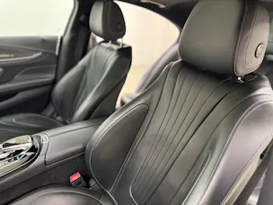 Mercedes-Benz CLS 400 d AMG Line 4Matic Grafitgrau 9G-Tronic | 360° Kamera | Glasdach | Carbon Paket | Widescreen Cockpit | Keyless Go |