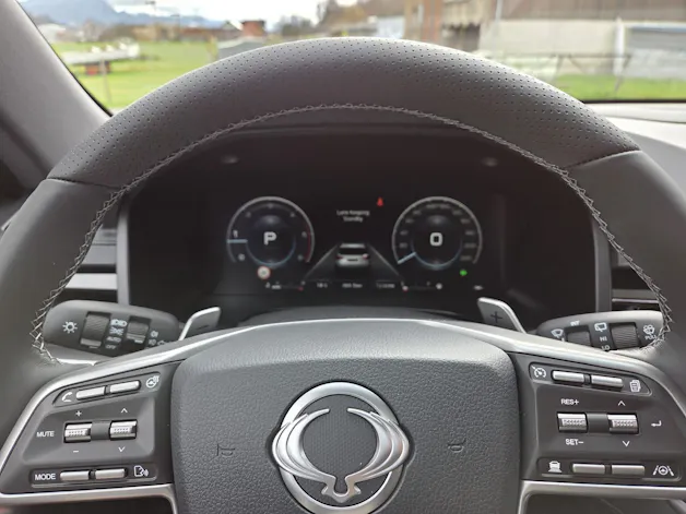 KGM -SsangYong Rexton RX 2.2 CRDi White Pearl Edition
