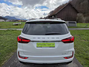 KGM -SsangYong Rexton RX 2.2 CRDi White Pearl Edition