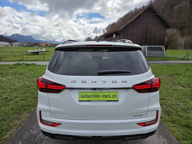 KGM -SsangYong Rexton RX 2.2 CRDi White Pearl Edition