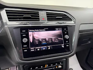 VW Tiguan 2.0 TDI SCR R-Line 200PS NIGHTSHADE BLUE 4Motion DSG / RF-Kamera / Leder / Standheizung / AHK-Schwenkbar /