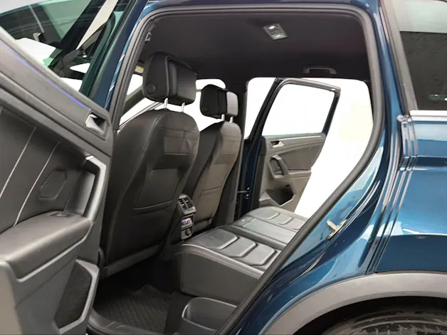 VW Tiguan 2.0 TDI SCR R-Line 200PS NIGHTSHADE BLUE 4Motion DSG / RF-Kamera / Leder / Standheizung / AHK-Schwenkbar /