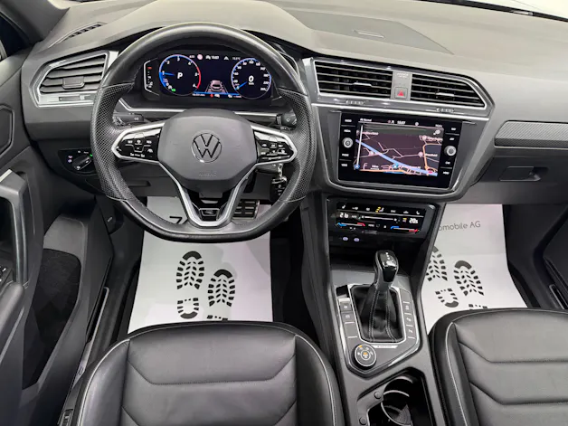 VW Tiguan 2.0 TDI SCR R-Line 200PS NIGHTSHADE BLUE 4Motion DSG / RF-Kamera / Leder / Standheizung / AHK-Schwenkbar /