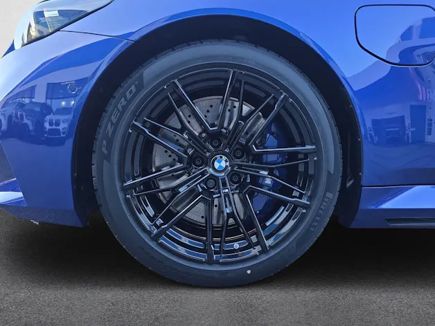 BMW M5 xDrive