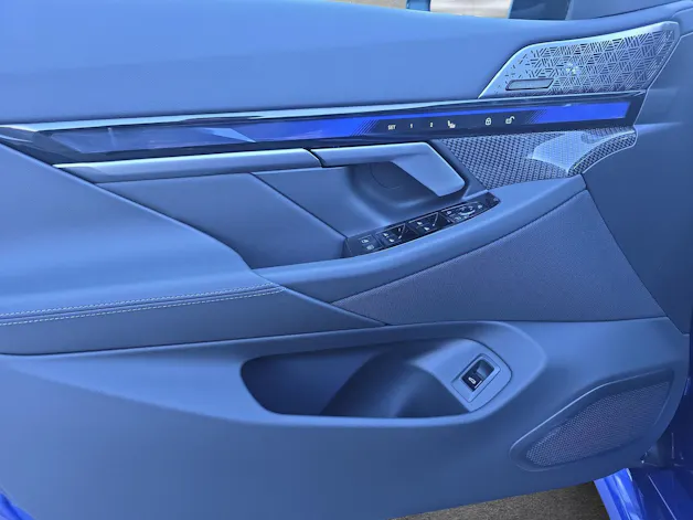 BMW M5 xDrive