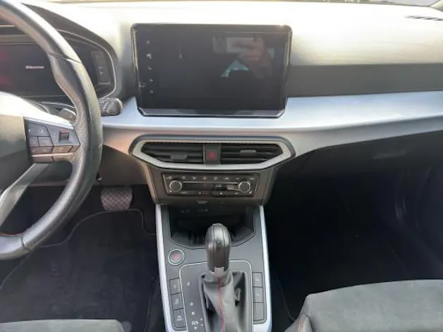 SEAT Arona 1.0 TSI Hola FR DSG