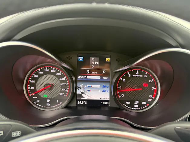 MERCEDES-BENZ C 63 S AMG 510PS Black Edition! Performance-Abgasanlage Speedshift