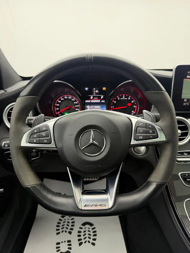 MERCEDES-BENZ C 63 S AMG 510PS Black Edition! Performance-Abgasanlage Speedshift