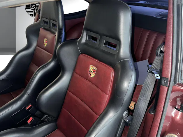 Porsche 911 Carrera