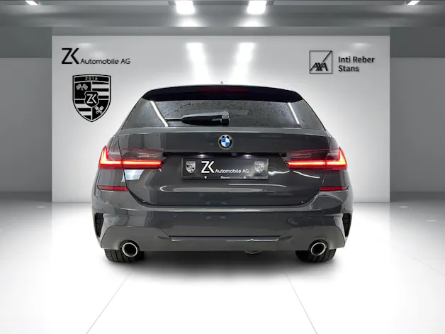 BMW 330d xDrive 48V Touring M Sport DRAVITGRAU Steptronic ★ Panoramadach ★ RF-Kamera ★ M-Ledersportsitze ★ Live Cockpit ★ AHK ★