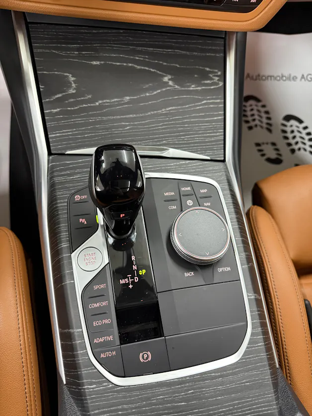 BMW 330d xDrive 48V Touring M Sport DRAVITGRAU Steptronic ★ Panoramadach ★ RF-Kamera ★ M-Ledersportsitze ★ Live Cockpit ★ AHK ★