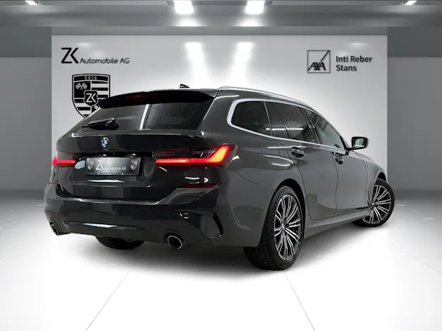 BMW 330d xDrive 48V Touring M Sport DRAVITGRAU Steptronic ★ Panoramadach ★ RF-Kamera ★ M-Ledersportsitze ★ Live Cockpit ★ AHK ★