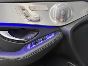 Mercedes-Benz GLC Coupé 300 AMG Line 258PS Obsidianschwarz 4Matic 9G-Tronic / Panoramadach / 360° Kamera / Leder / Head-Up-Display / Keyless /