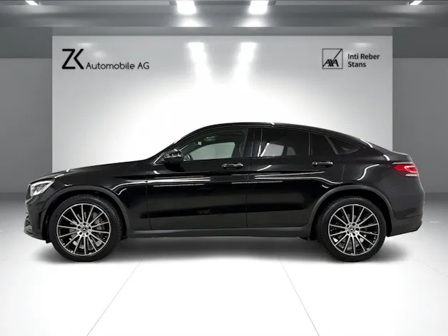 Mercedes-Benz GLC Coupé 300 AMG Line 258PS Obsidianschwarz 4Matic 9G-Tronic / Panoramadach / 360° Kamera / Leder / Head-Up-Display / Keyless /