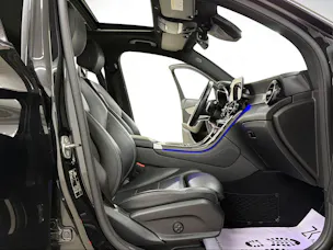Mercedes-Benz GLC Coupé 300 AMG Line 258PS Obsidianschwarz 4Matic 9G-Tronic / Panoramadach / 360° Kamera / Leder / Head-Up-Display / Keyless /