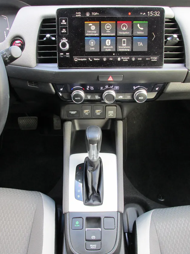 Honda Jazz 1.5i-MMD Crosstar Executive E-CVT