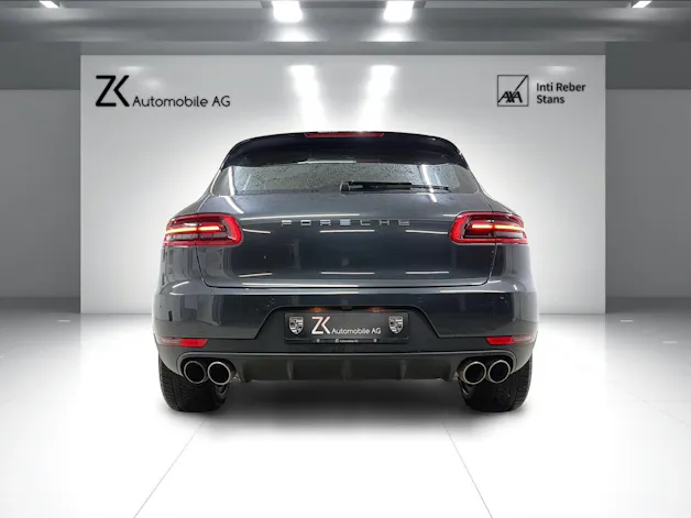 Porsche Macan S 3.0 V6 340PS (VOLCANO GREY) PDK / RF-Kamera / Leder / Panoramadach / Sitz/Lenkradheizung / PDLS /