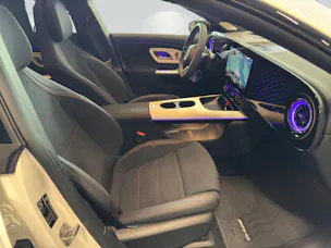 Mercedes-Benz CLA 350 AMG Line 4matic