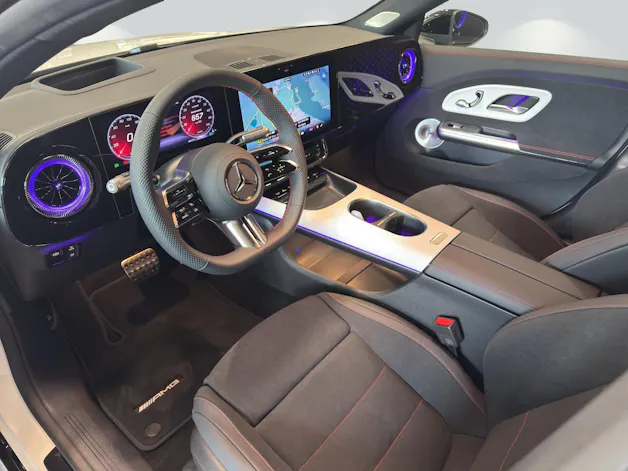 Mercedes-Benz CLA 350 AMG Line 4matic