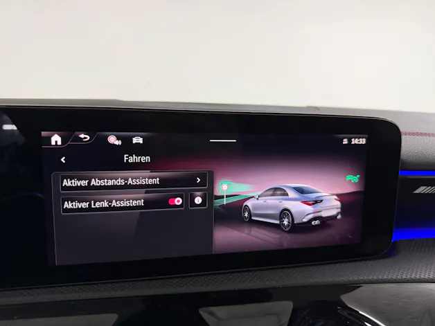 Mercedes-Benz CLA 35 AMG 4Matic DigitalWhite 8G-DCT / 360° Kamera / Panoramadach / Head-Up-Display / Keyless Go / Burmester / Night Paket /