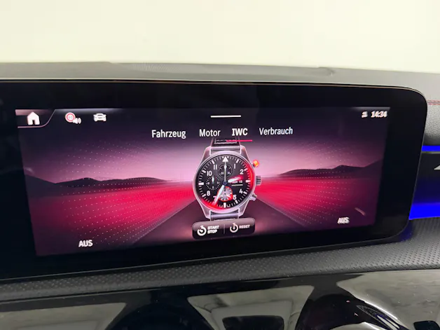 Mercedes-Benz CLA 35 AMG 4Matic DigitalWhite 8G-DCT / 360° Kamera / Panoramadach / Head-Up-Display / Keyless Go / Burmester / Night Paket /