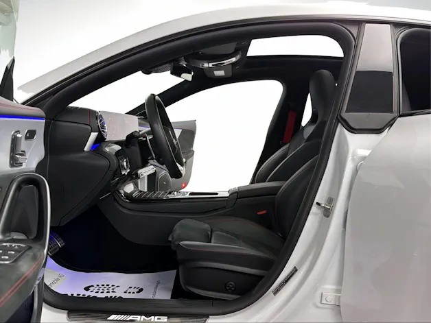 Mercedes-Benz CLA 35 AMG 4Matic DigitalWhite 8G-DCT / 360° Kamera / Panoramadach / Head-Up-Display / Keyless Go / Burmester / Night Paket /
