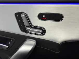 Mercedes-Benz CLA 35 AMG 4Matic DigitalWhite 8G-DCT / 360° Kamera / Panoramadach / Head-Up-Display / Keyless Go / Burmester / Night Paket /
