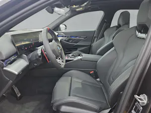 BMW M5 xDrive Touring