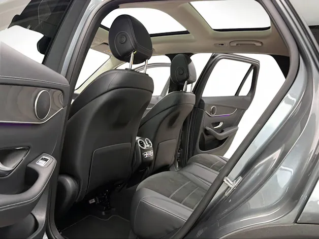 Mercedes-Benz GLC 300 d AMG Line Selenitgrey 245PS 4Matic 9G-Tronic / Panoramadach / 360° Kamera / Head-Up / Keyless Go /