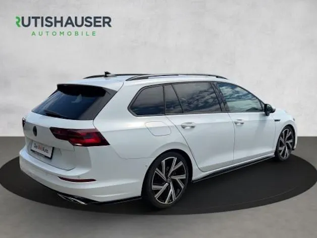 VW Golf Va1.5emHEVTSI R-Line