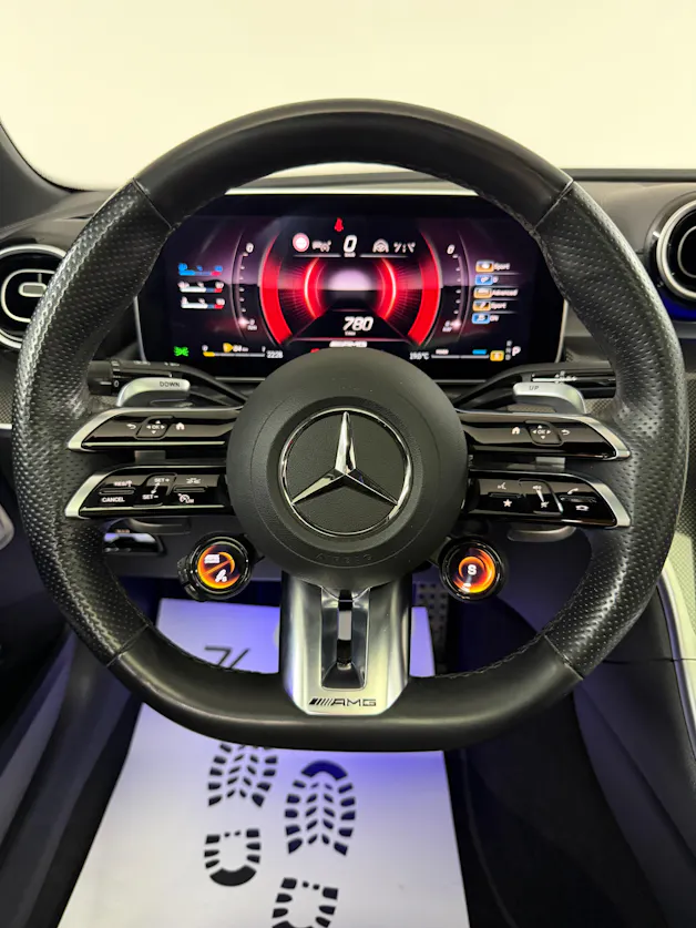 Mercedes-Benz C 43 AMG Obsidian Black 408PS 4Matic / RF-Kamera / Schiebedach / Leder / Keyless Go / Carbonpaket / Hinterachslenkung /