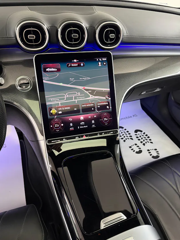 Mercedes-Benz C 43 AMG Obsidian Black 408PS 4Matic / RF-Kamera / Schiebedach / Leder / Keyless Go / Carbonpaket / Hinterachslenkung /