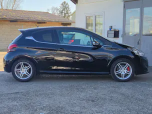 Peugeot 208 1.6 Turbo GTi