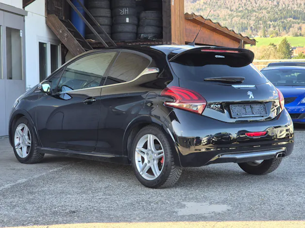 Peugeot 208 1.6 Turbo GTi