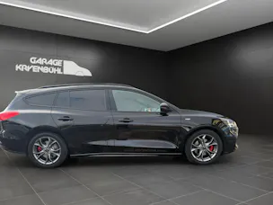 Ford Focus Station Wagon 1.0i EcoB 125 ST-Line X