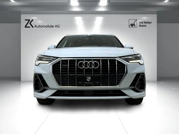 Audi Q3 40 TFSI S line 190PS Gletscherweiss quattro S-tronic / RF-Kamera / Panoramadach / Leder / Komfortschlüssel /