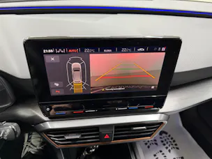 Cupra LEON ST 2.0 TSI VZ 310PS Graphene Grey DSG 4Drive / RF-Kamera / Beats Soundsystem / Kessy / driving button /